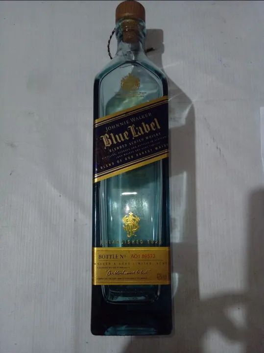 Vendo garrafa de Whisky  - Foto 4