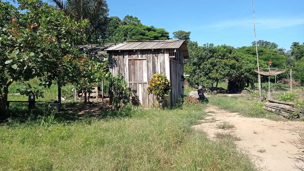 Vende ou troca por casa em Porto velho 