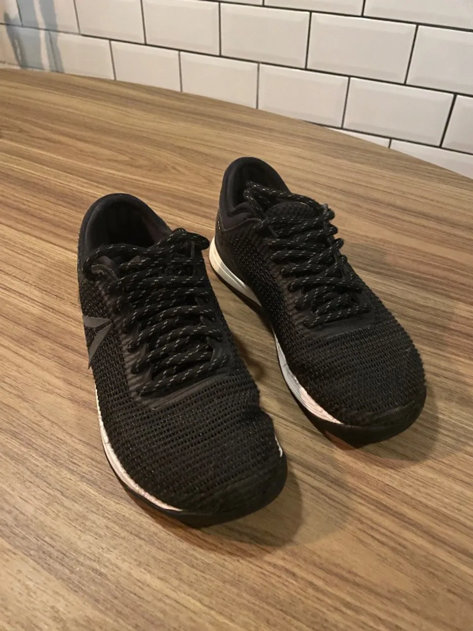 Tenis rebook nano
