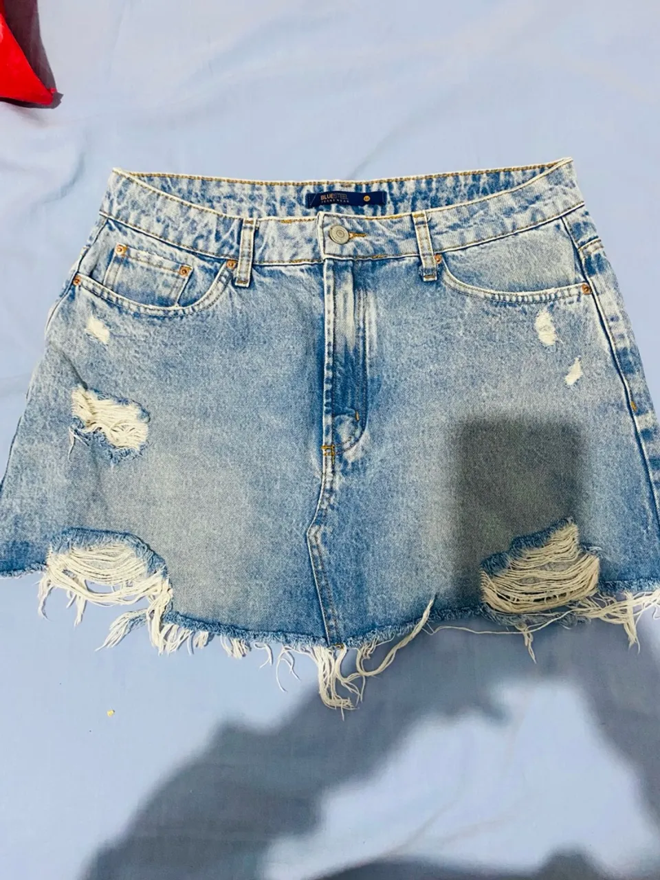 Saia Jeans Destroyed - Estilo e Conforto!