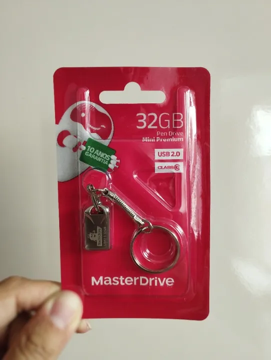 Pendrive mini 32GB com chaveiro