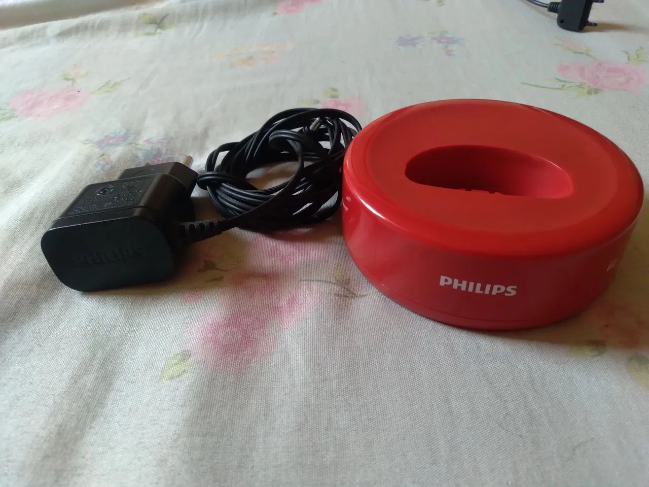 BASE E FONTE TELEFONE SEM FIO PHILLIPS (LER DESCRIÇÃO)