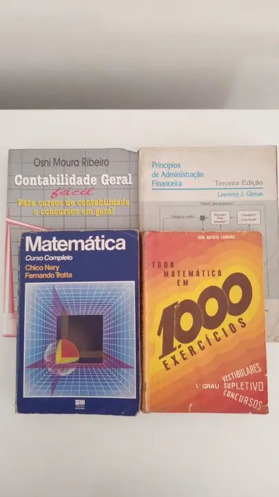 Contabilidade, administração e matemática 