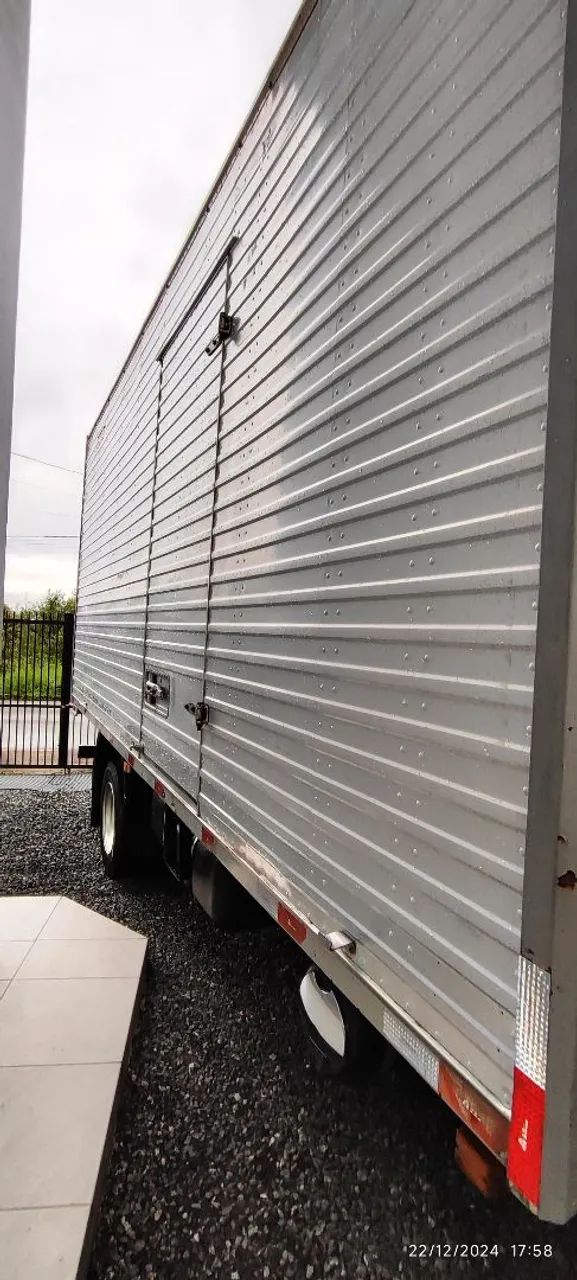 Volkswagen delivery plus 8150 Cummins  - Foto 10