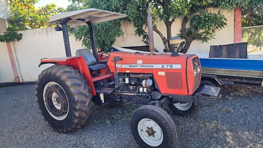 Trator Massey Ferguson 275
