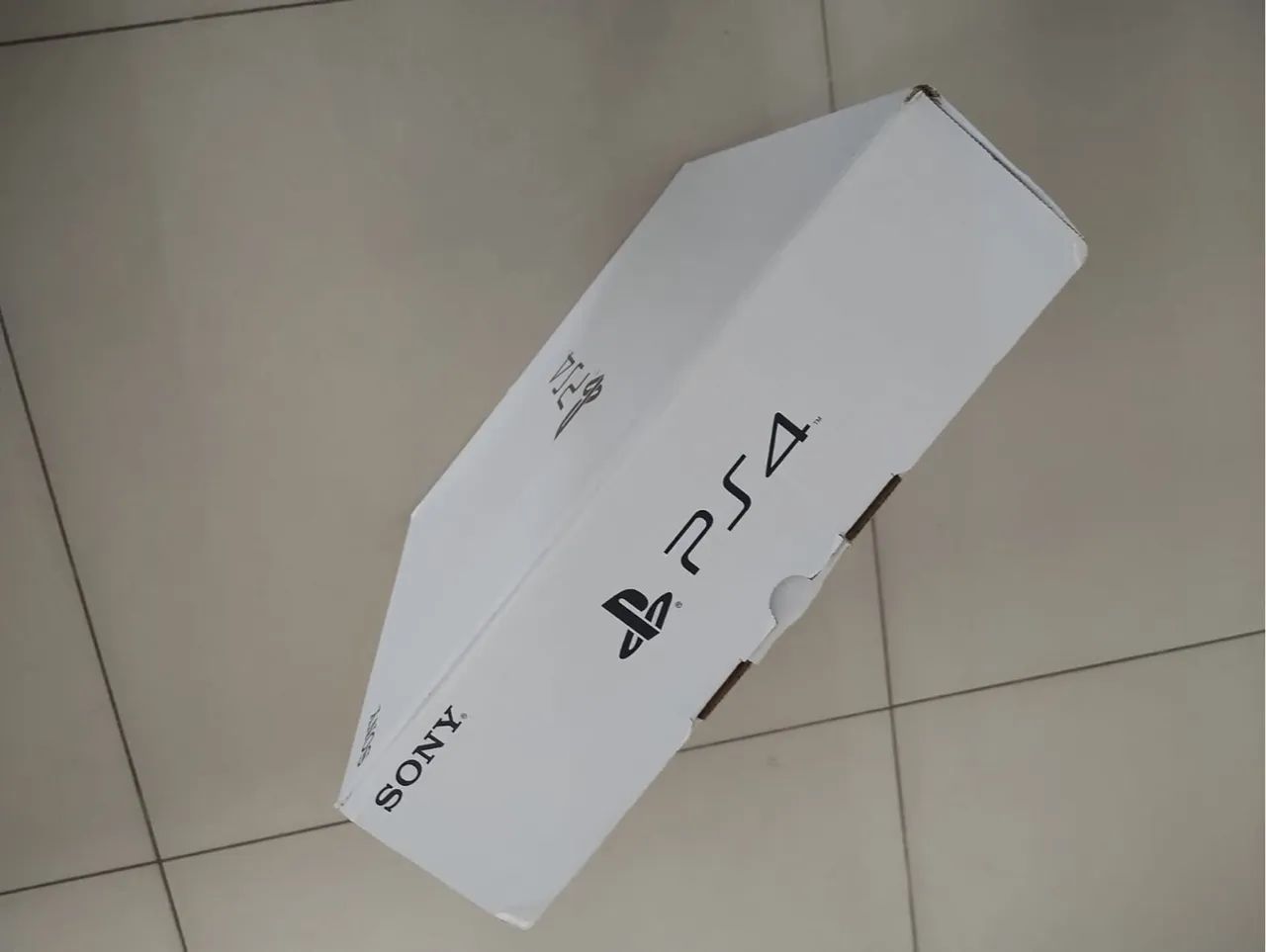 PS4 Mega Pack - 1TB - God of War, Days Gone, Gran Turismo Sport - Foto 4