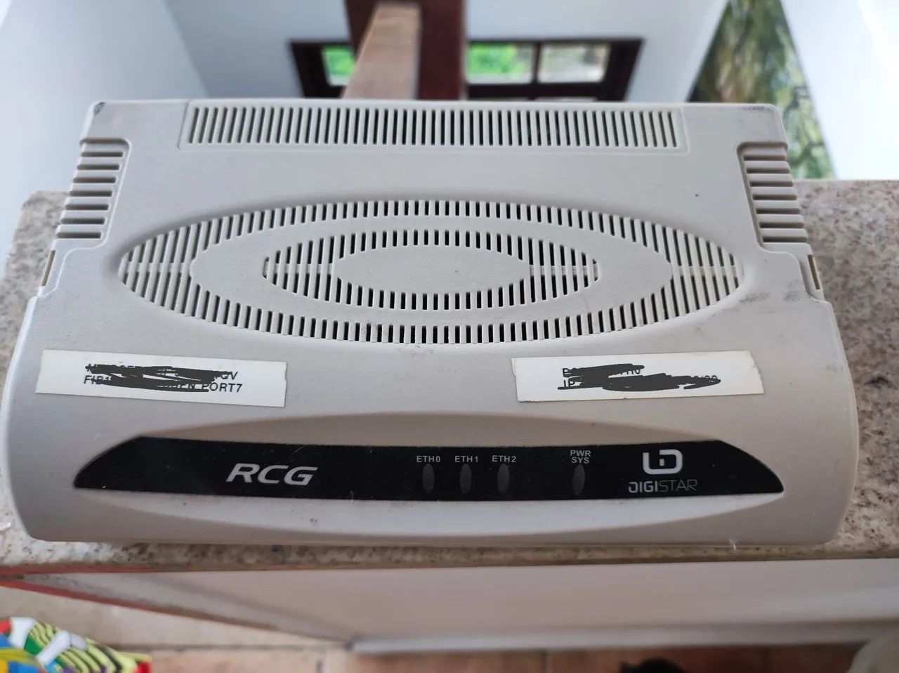 Roteador compacto gigabit RCG 2110