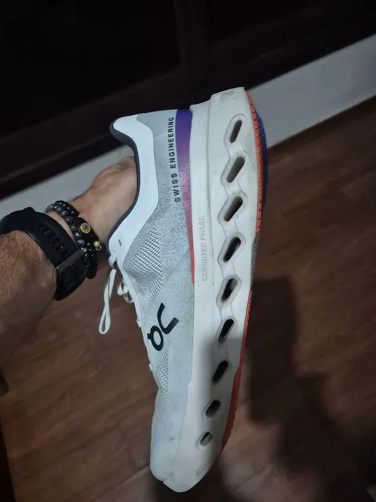 On running surfer e Adidas boston  - Foto 2