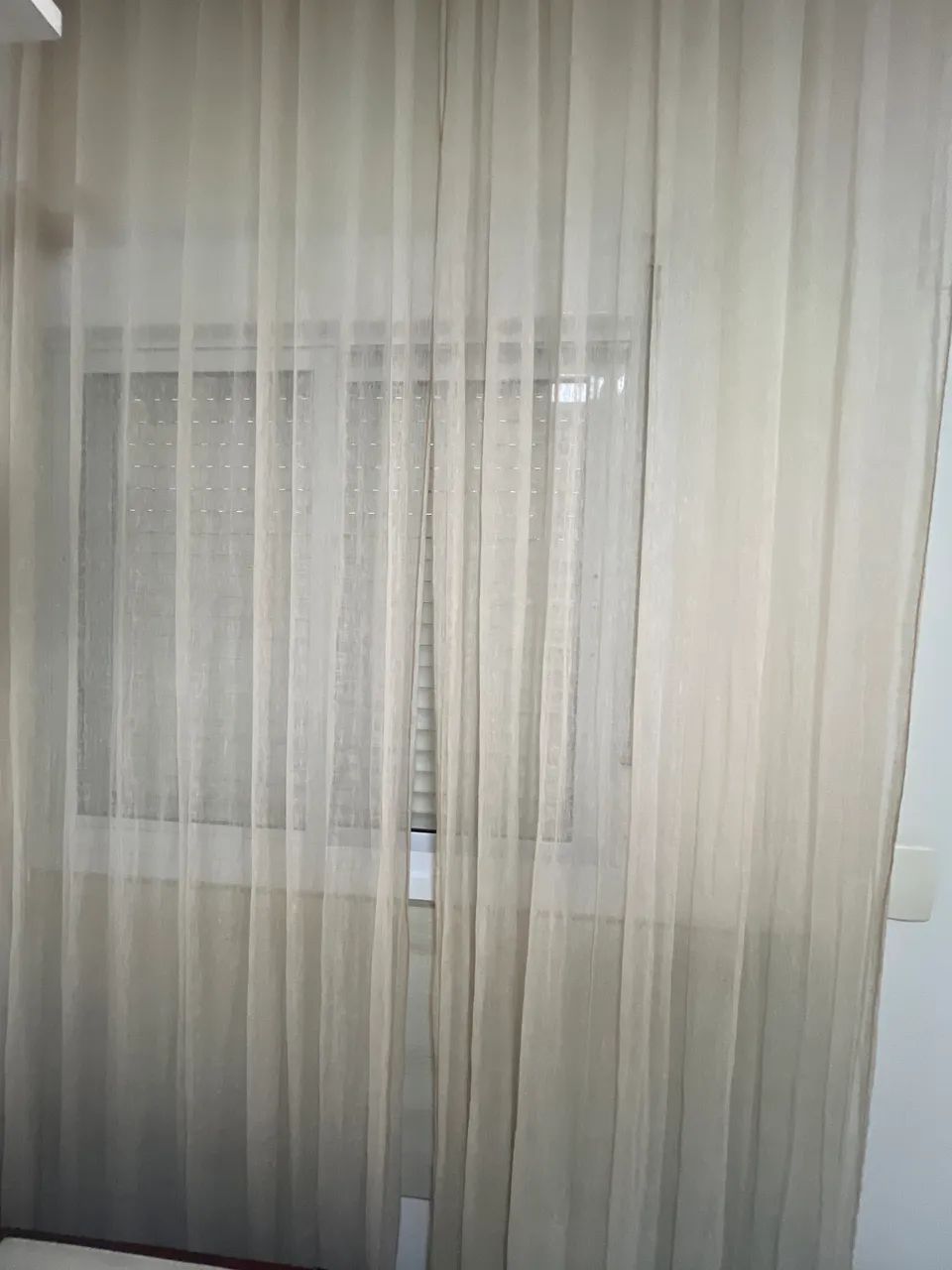 Cortina com varão extensível.  - Foto 2