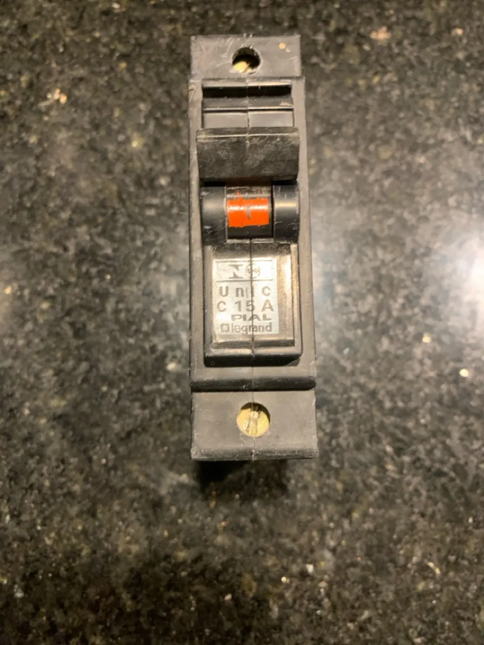Disjuntor Unic C 15A Pial Legrand