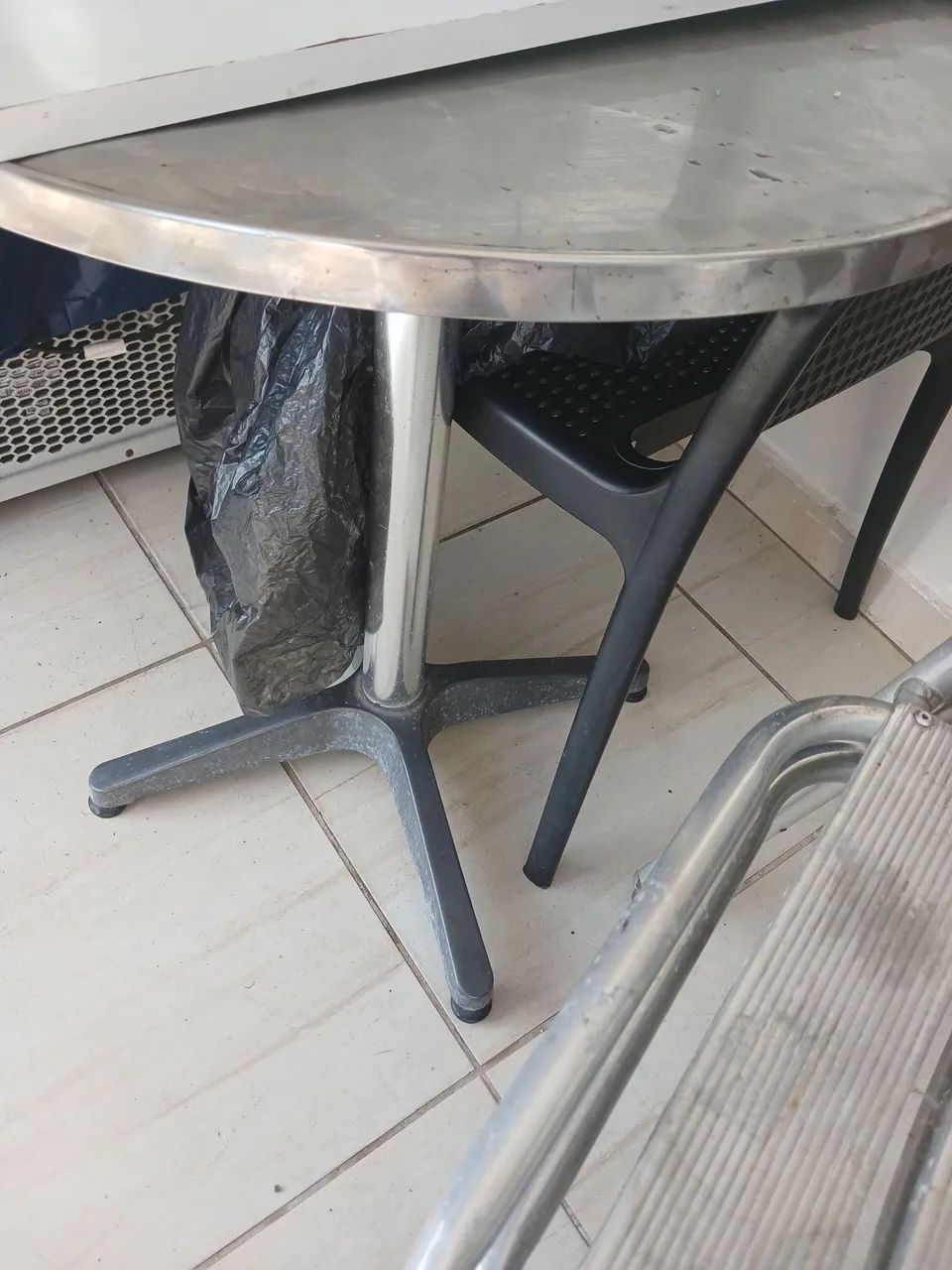 Mesa alumínio 