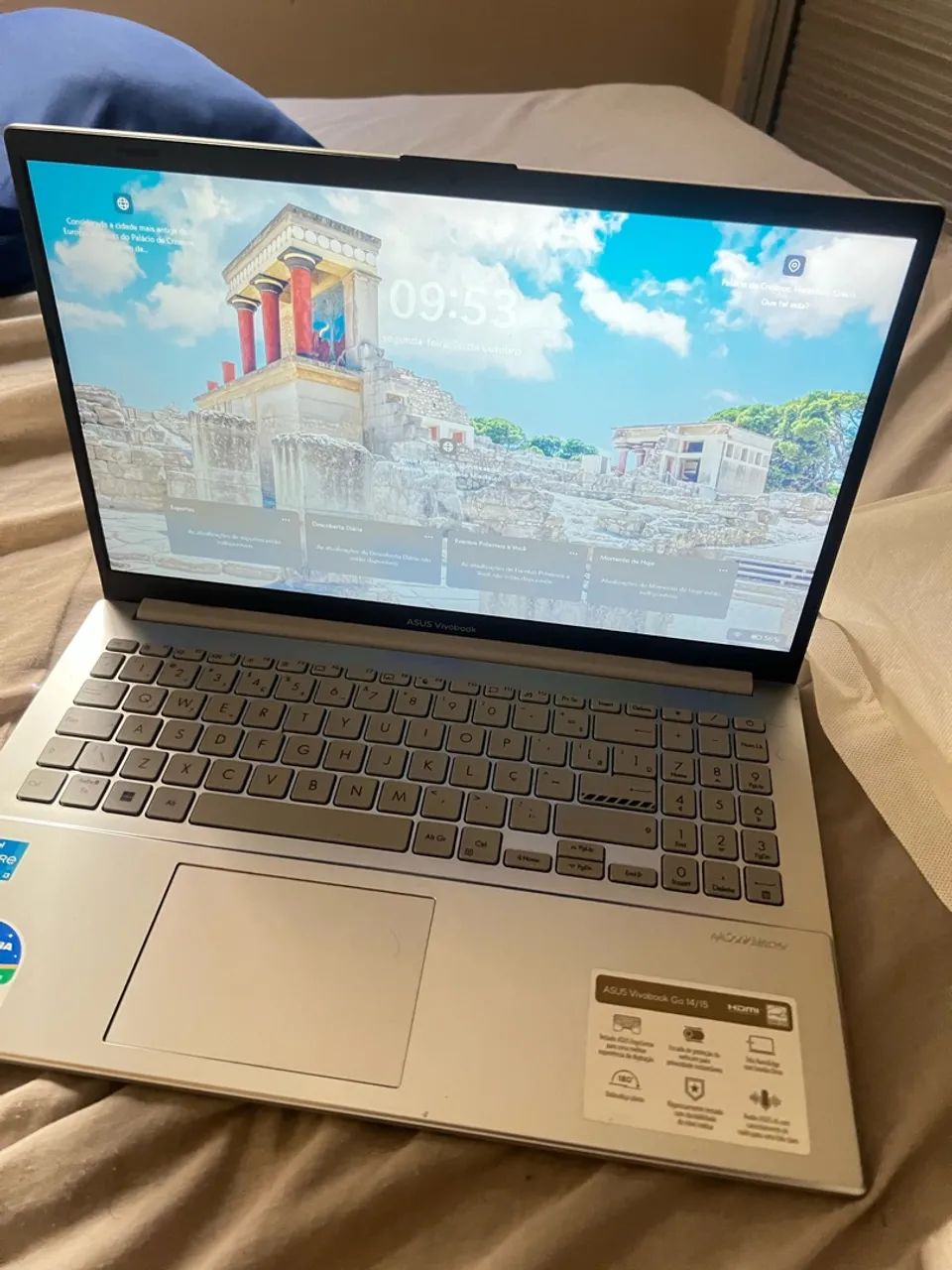 Notebook seminovo, muito conservado! Pouquíssimo uso - Foto 2