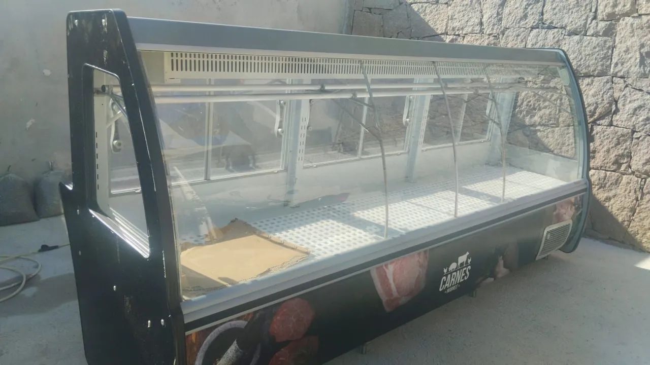 Balcão de açougue refrigerado gelopar , troco por moto.