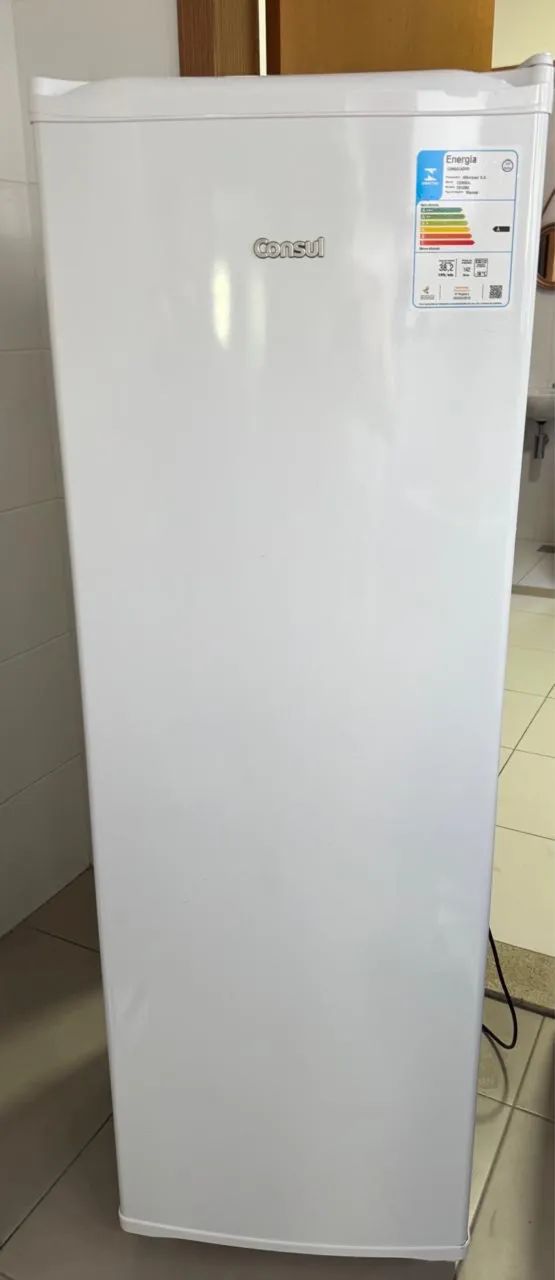 Vendo Freezer Novíssimo 