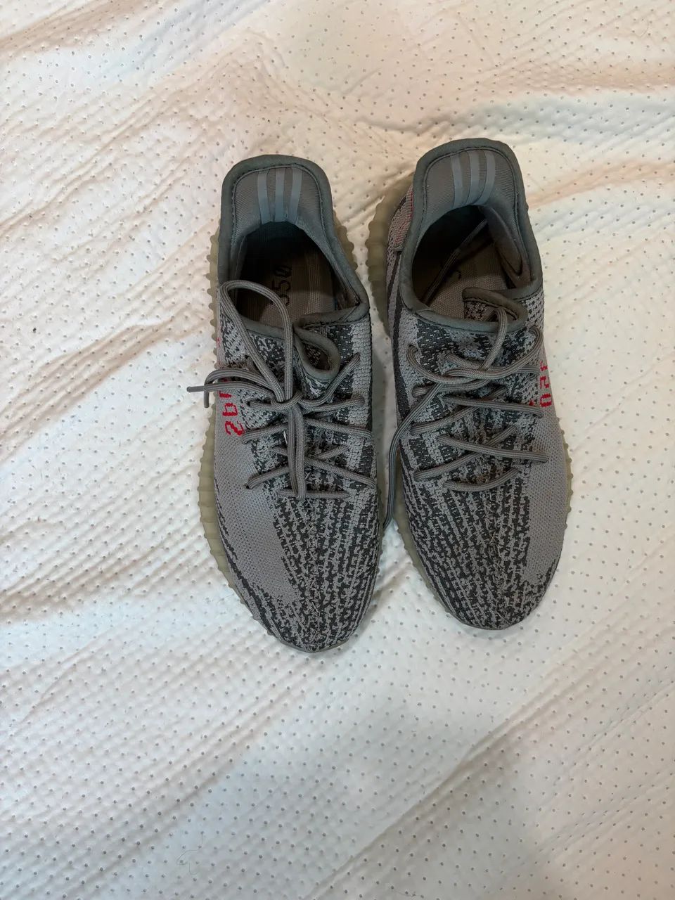 Yeezy 350 novo