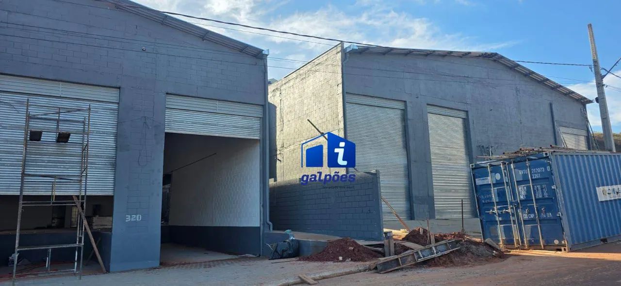 Galpão com 828 m² em Pouso Alegre - MG