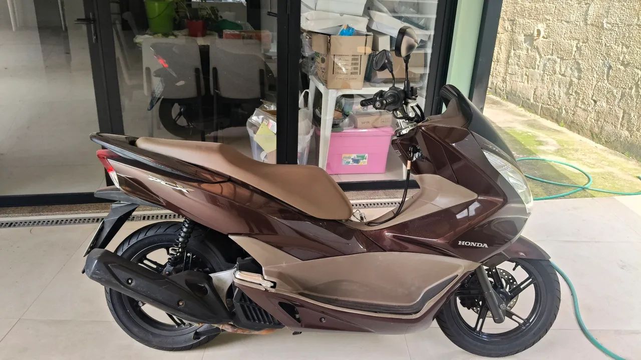 PCX 150 DLX 2018 - Foto 2