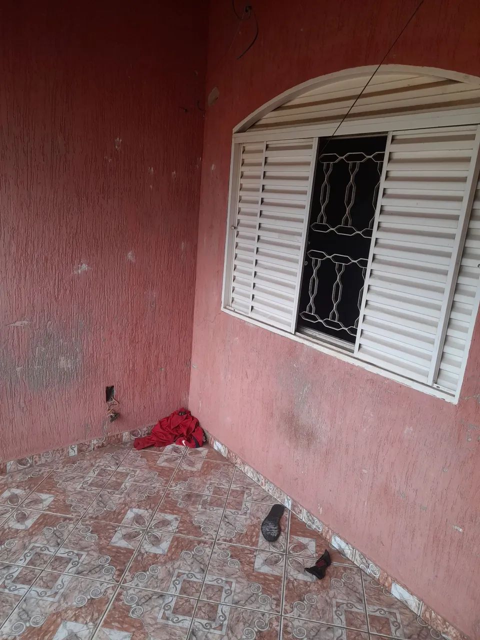 Vendo duas casas na mesma rua  - Foto 2