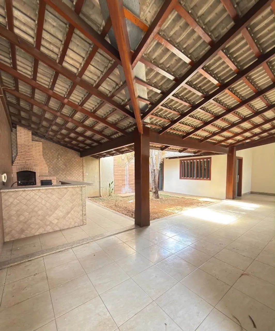 Vende se imóvel com 3 quartos mobiliado  - Foto 2