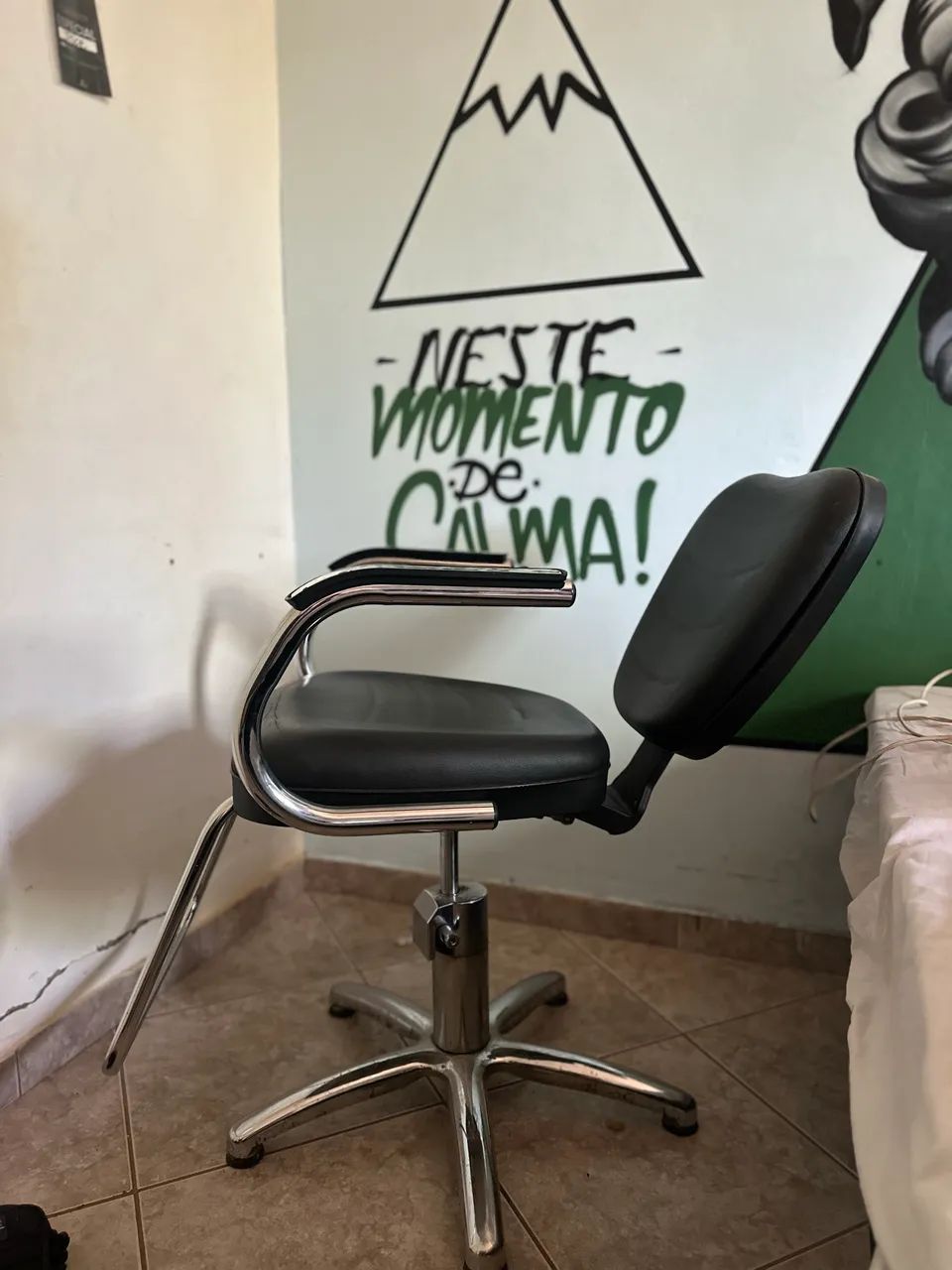 Cadeira Dompel muito bem conservada. Tudo funcionando 100% - Foto 2