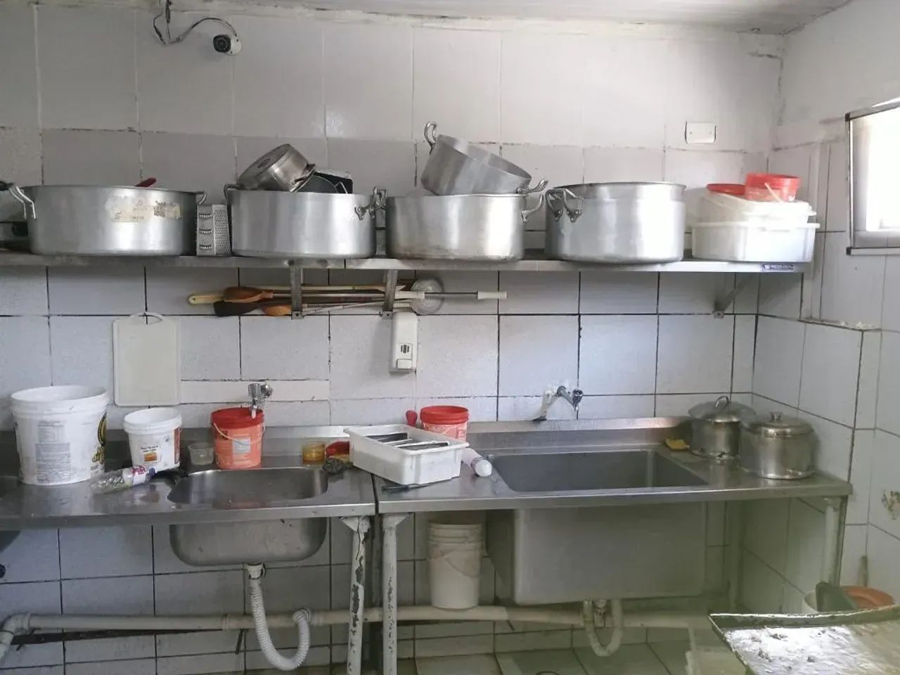 Vendo ponto comercial com 422m na Av. Bernardo Vieira de Melo! - Foto 3