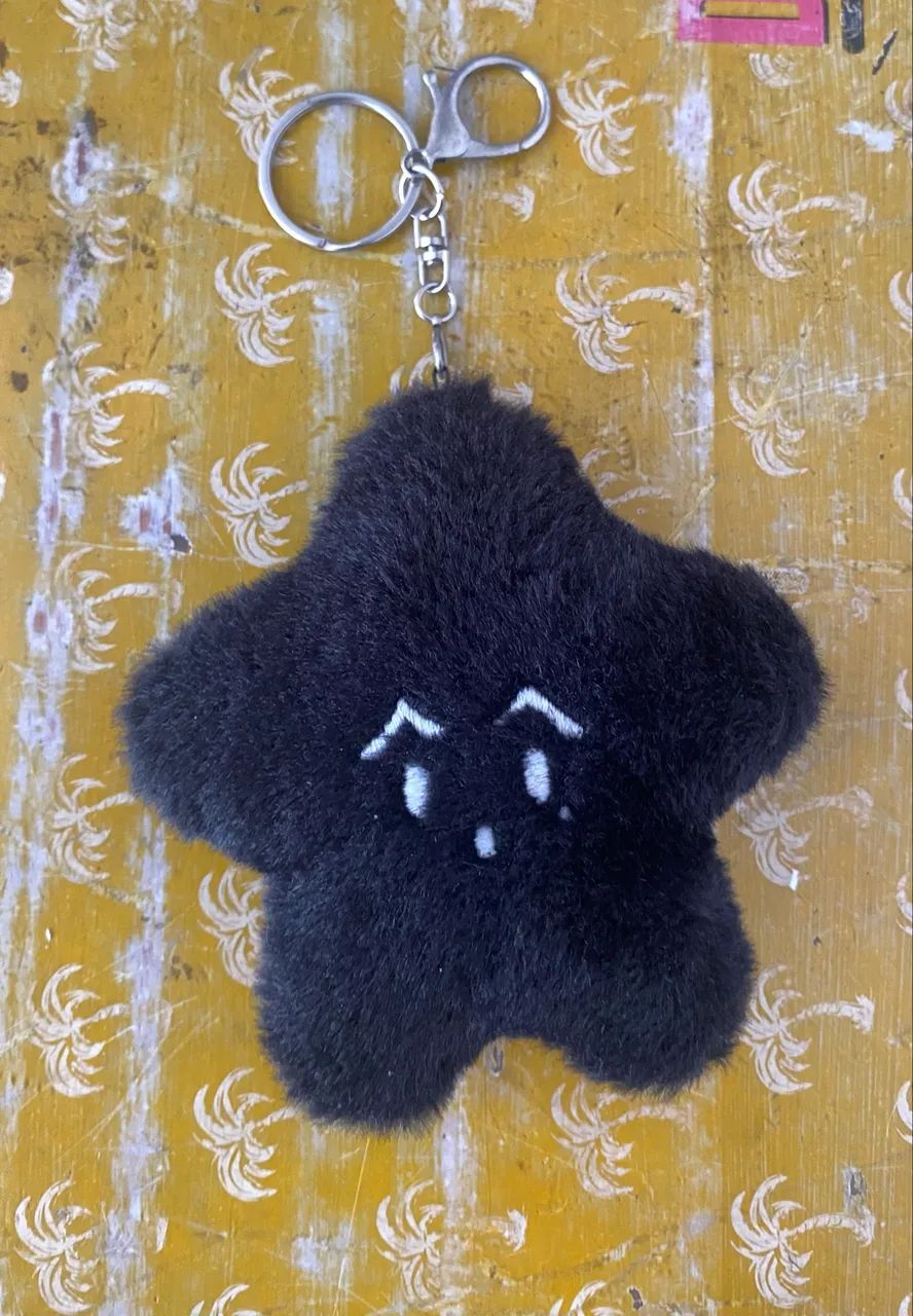 pelucia mark lee
