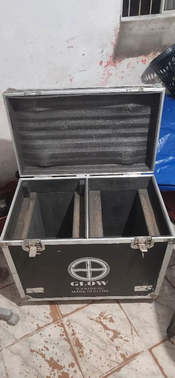 Vendo 2 CASE ,bem conversados