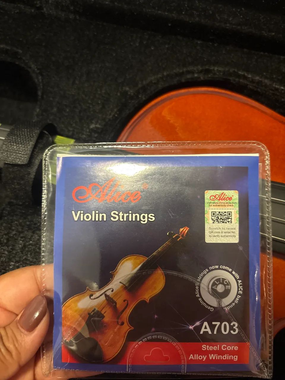 Violino tipo Eagle pouquíssimo usado - Foto 4