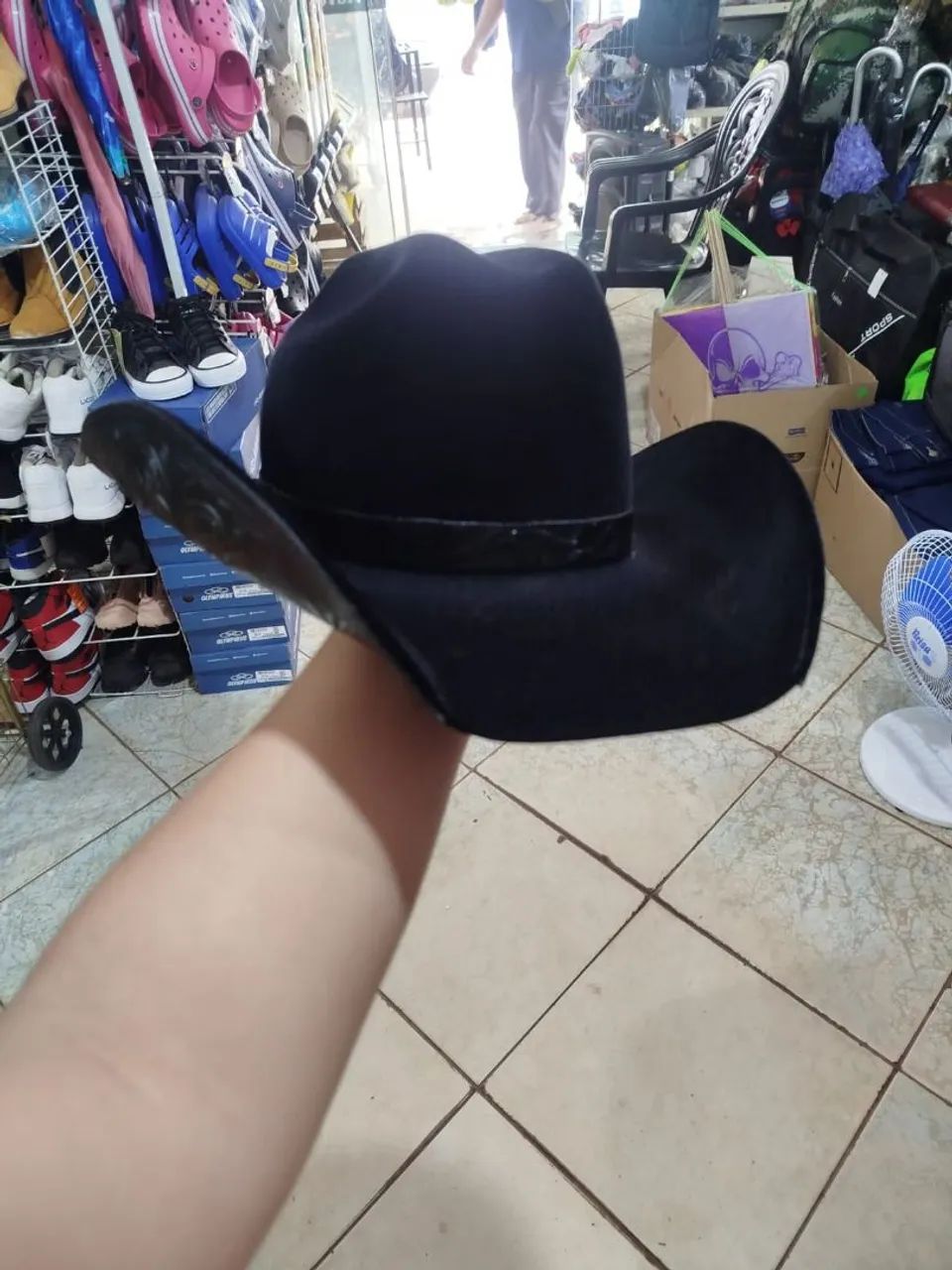 Vendo chapéu 