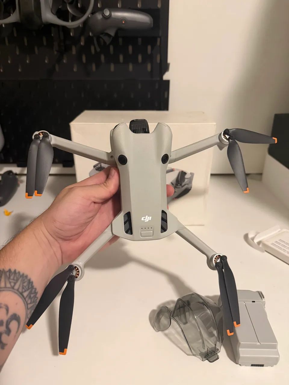 Dji Mini 4 pro só aeronave + bateria  - Foto 2