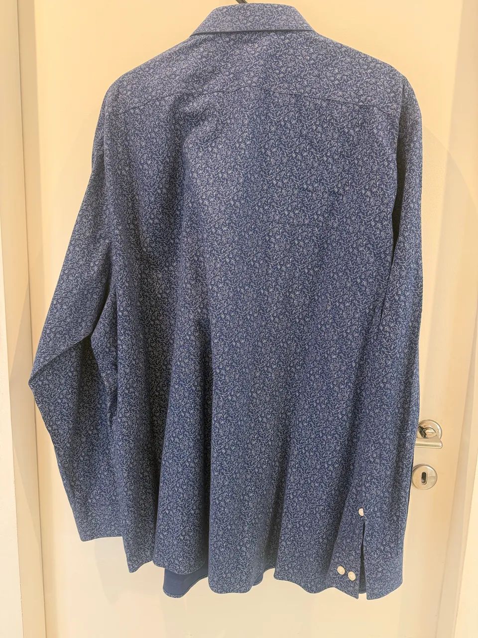 camisa social michael kors azul 2xg - Foto 2