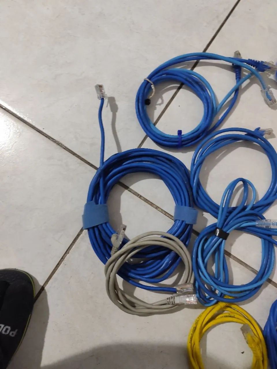 Mouse, cabo de rede, cabo de força, cabo HDMI e VGA. - Foto 3