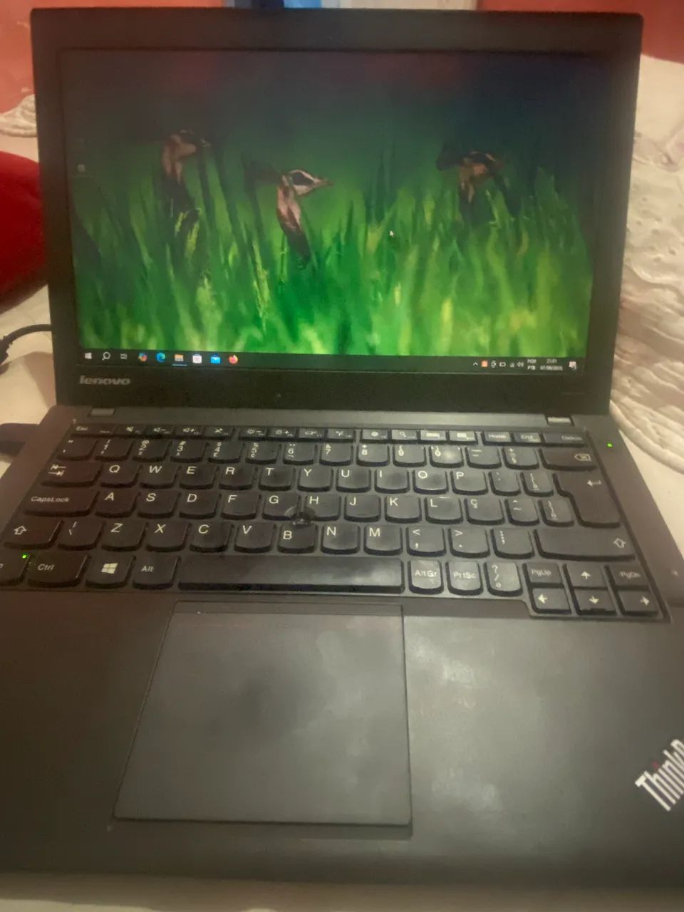 Vendo Notebook Lenovo - Foto 2