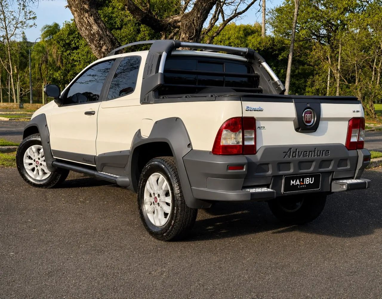 Fiat Strada Adventure Ext. 1.8 Dual. Flex CD 2013 - Foto 3