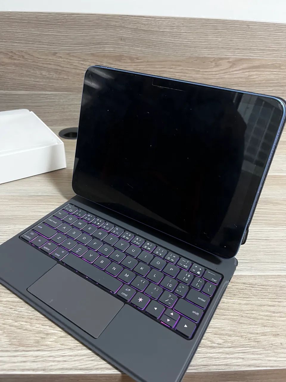 Capa teclado iPad 10 magnética  - Foto 4