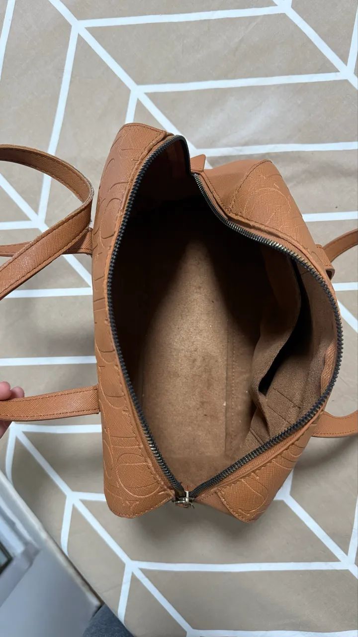 Bolsa Colcci modelo Baú - Foto 4