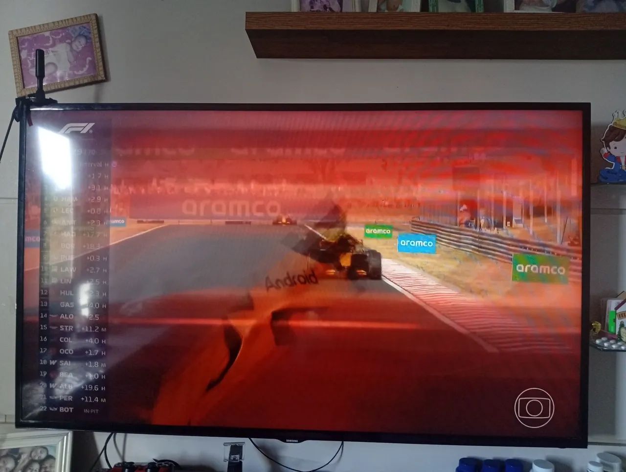 vendo uma tv smart 58 polegadas - Foto 2
