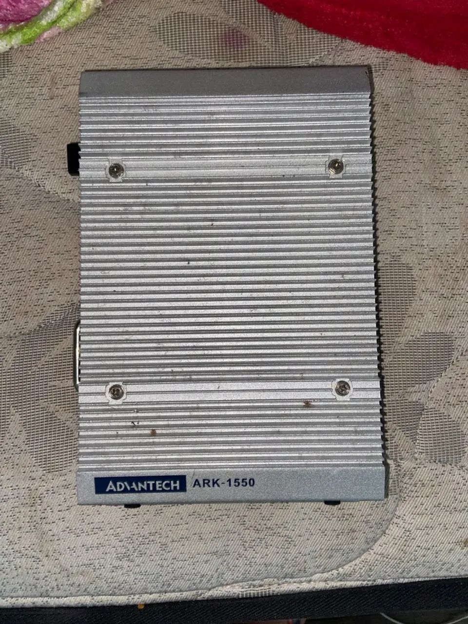 Mini pc industrial Advantech ARK 1550