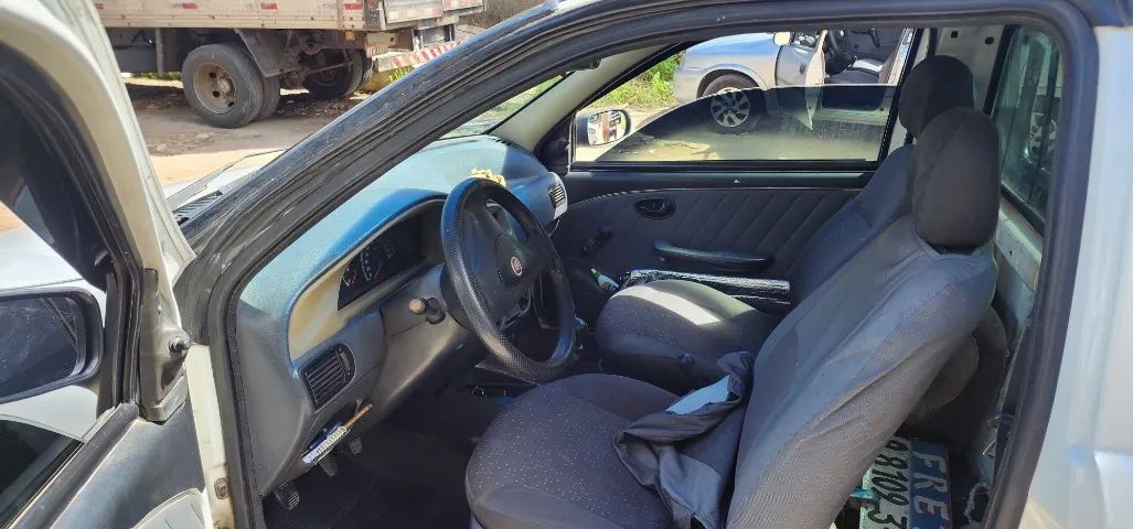 Fiat Strada 1.4 MPI Fire Flex 8V CS 2006 - Foto 2