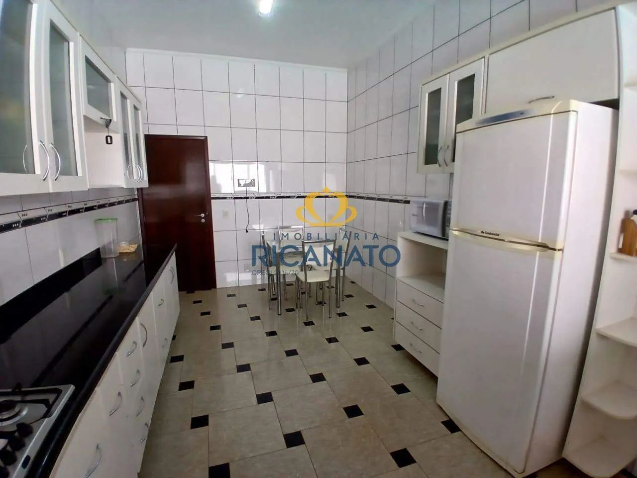 CASA ESPAÇOSA COM 03 SUÍTES SENDO 01 COM CLOSET NA ARSE 33 (308 SUL). - Foto 5