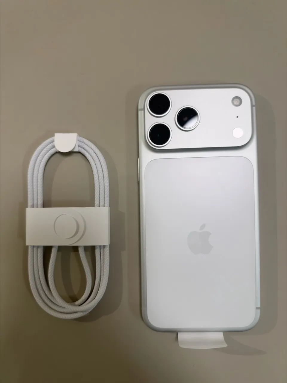 iPhone 17 Pro Max 256gb Branco - Foto 5