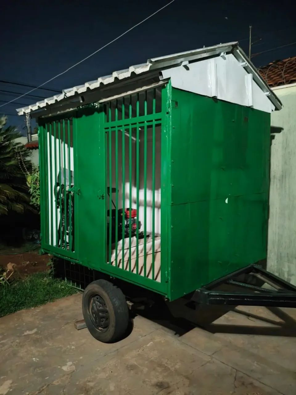 Garaparia Móvel Completa: Engenho de Cana + Motor 7.5hp + Reboque Fechado