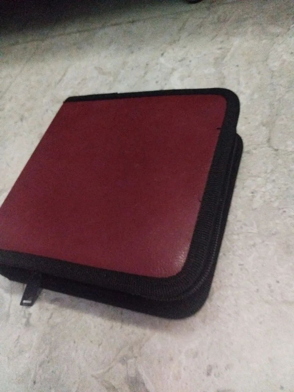 Portable CD Case! - Excellent Condition