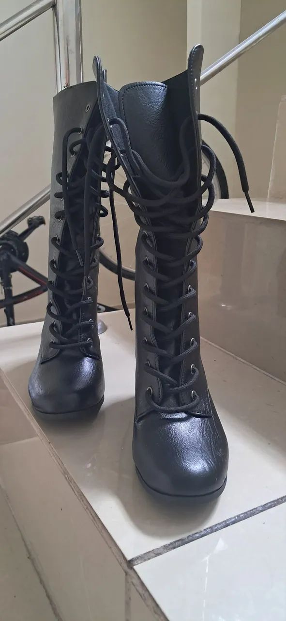 Bota feminina estilo COSPLAY