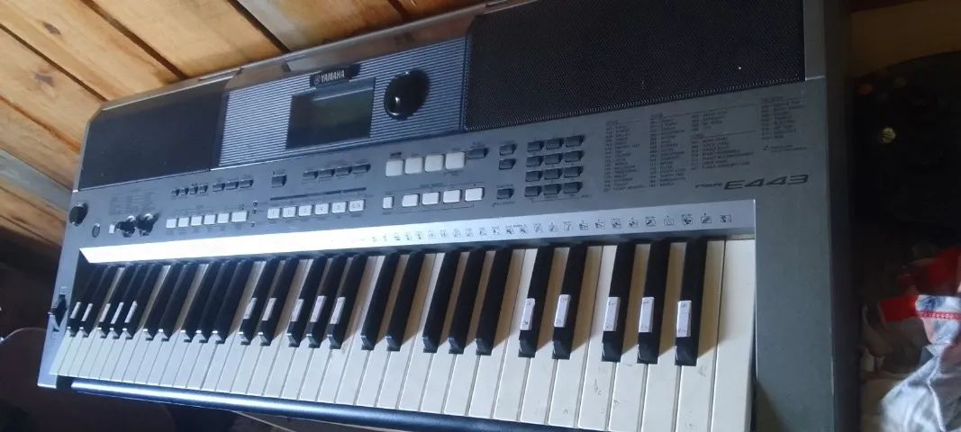 Vendo teclado marca YAMAHA 