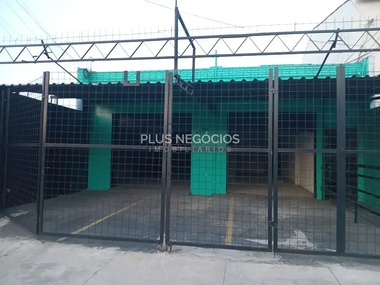 Salão Comercial à venda | Atanásio Soares | 237.96 m² | Sorocaba, SP - Foto 2