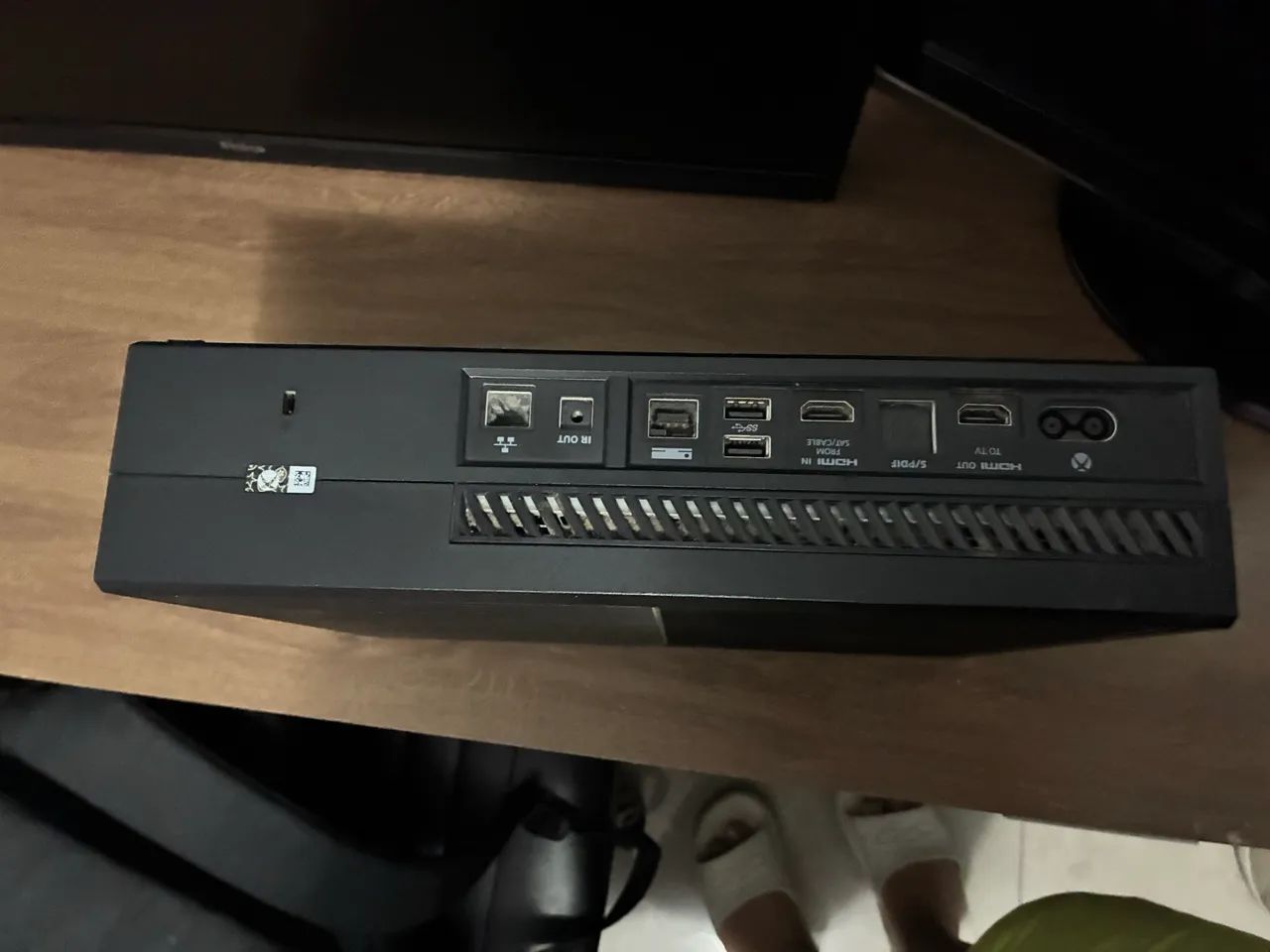 Xbox ONE fat com problema na placa de Bluetooth e com sujeiras externas  - Foto 3
