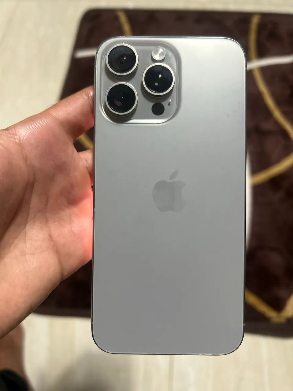 Iphone 15 Pro Max - Foto 3