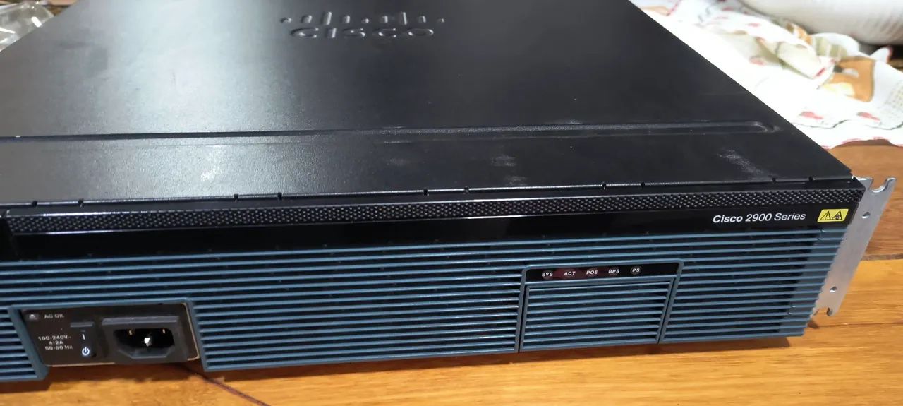 Roteador CISCO 2900 - Foto 2