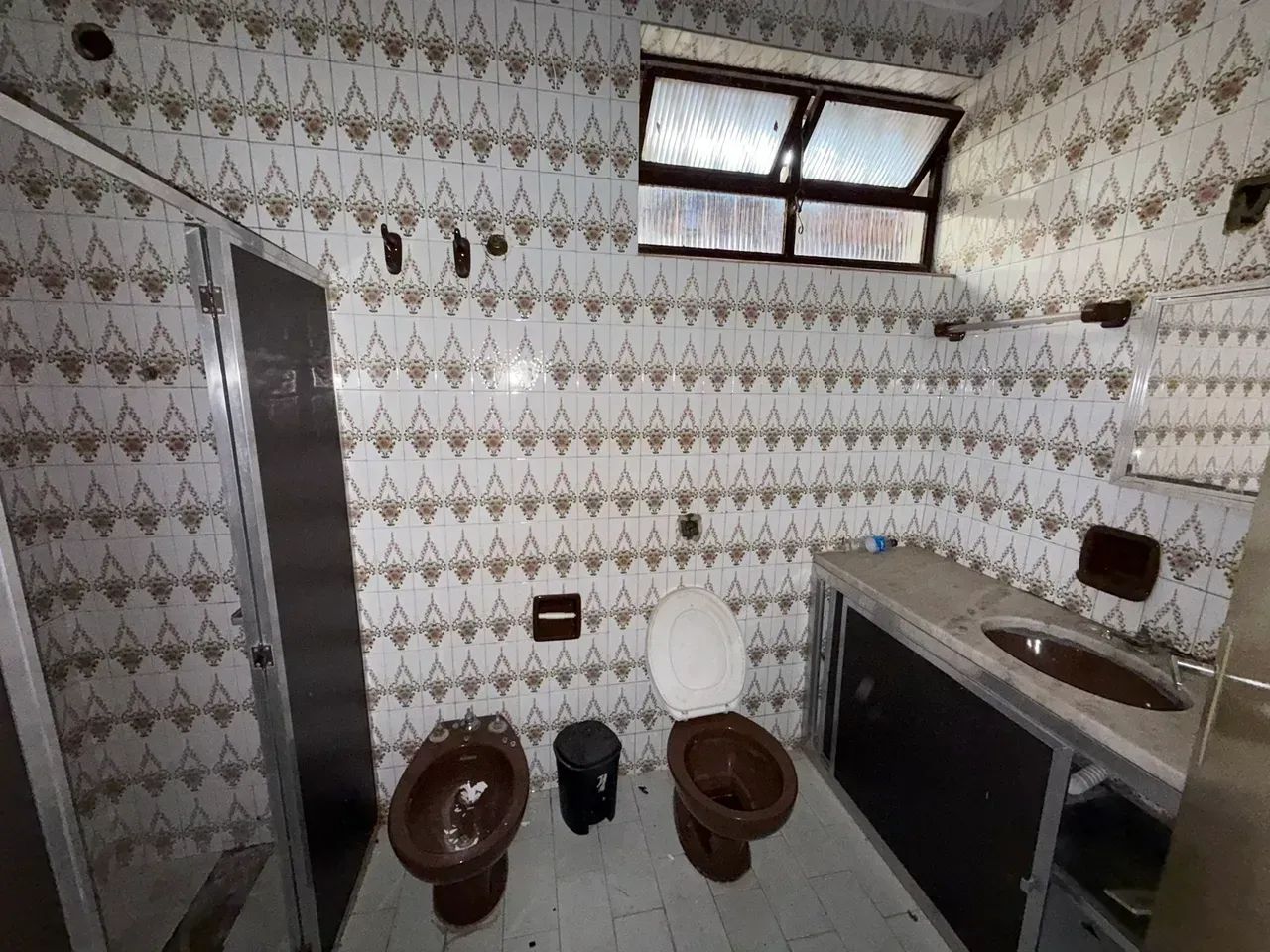 Casa comercial com amplo salão para restaurante, cafeteria, bar e casa de show! - Foto 4